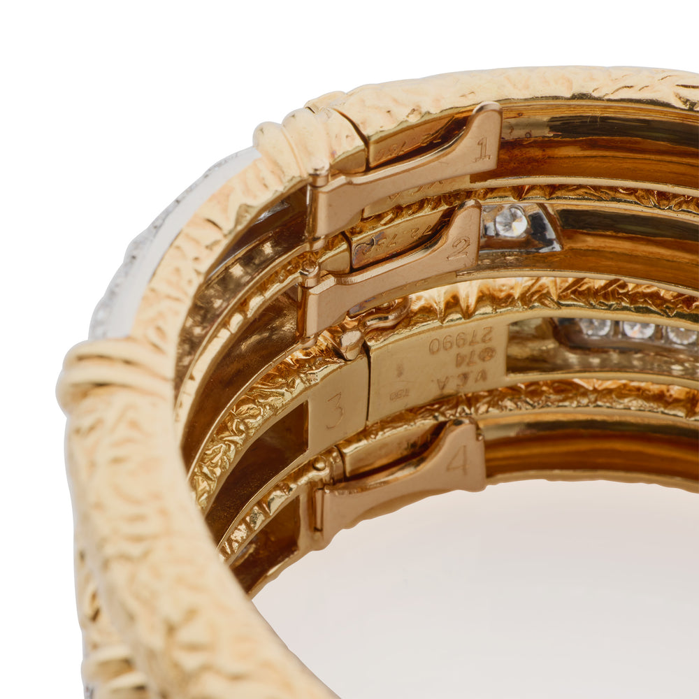 
                      
                        Macklowe Gallery Four 1970s Van Cleef & Arpels Diamond Bangle Bracelets
                      
                    