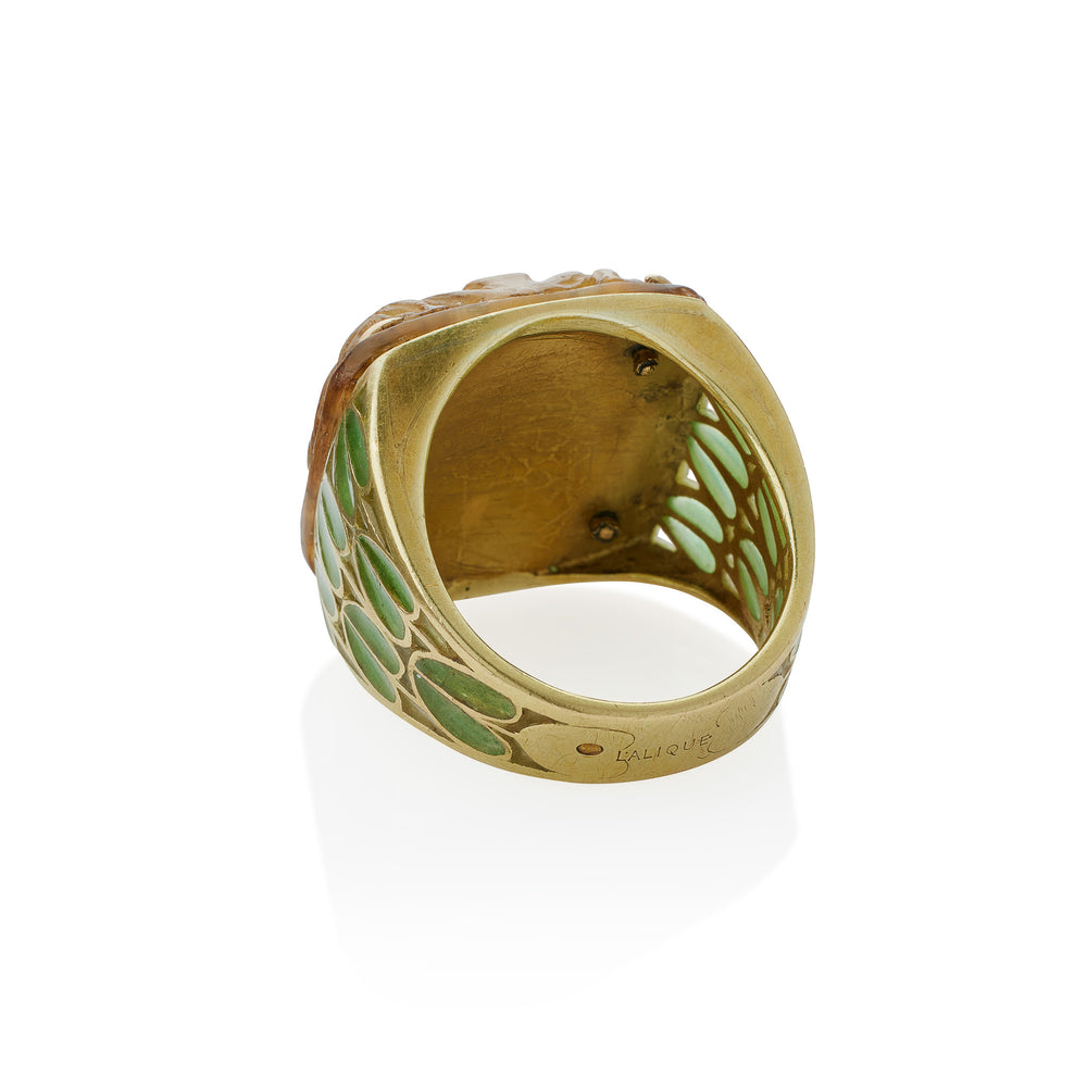 
                      
                        Macklowe Gallery René Lalique Art Nouveau Carved Horn and Plique-à-jour Enamel  "Grenouilles" or Frogs Ring
                      
                    