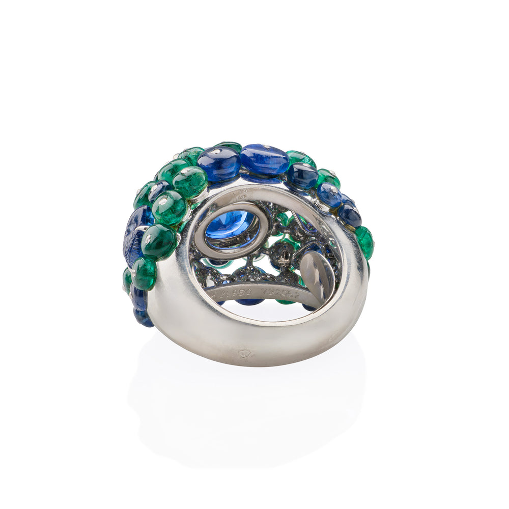 
                      
                        Macklowe Gallery Cartier Paris Ceylon Sapphire and Emerald Boule Ring
                      
                    