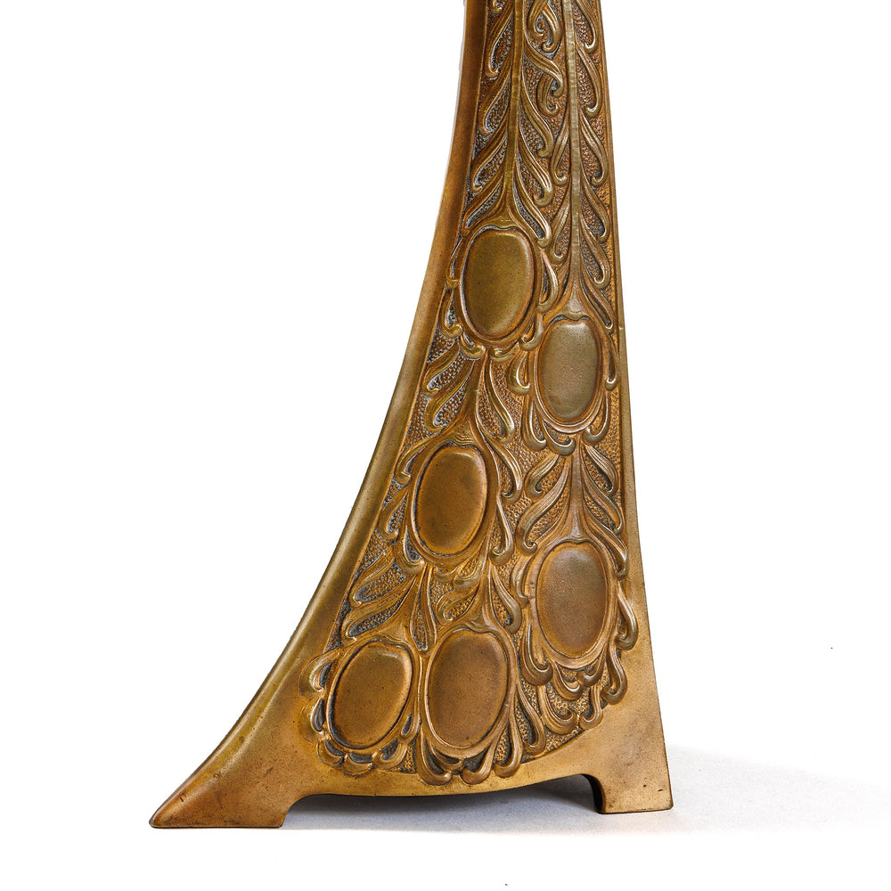 
                      
                        Macklowe Gallery Loetz "Peacock" Table Lamp
                      
                    